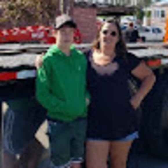 Meet your Posher, Bryant - Picture 1 of 1